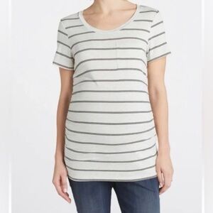 MARKET & SPRUCE ELAINE MATERNITY STRAIGHT HEM POCKET TEE OFF- WHITE - L